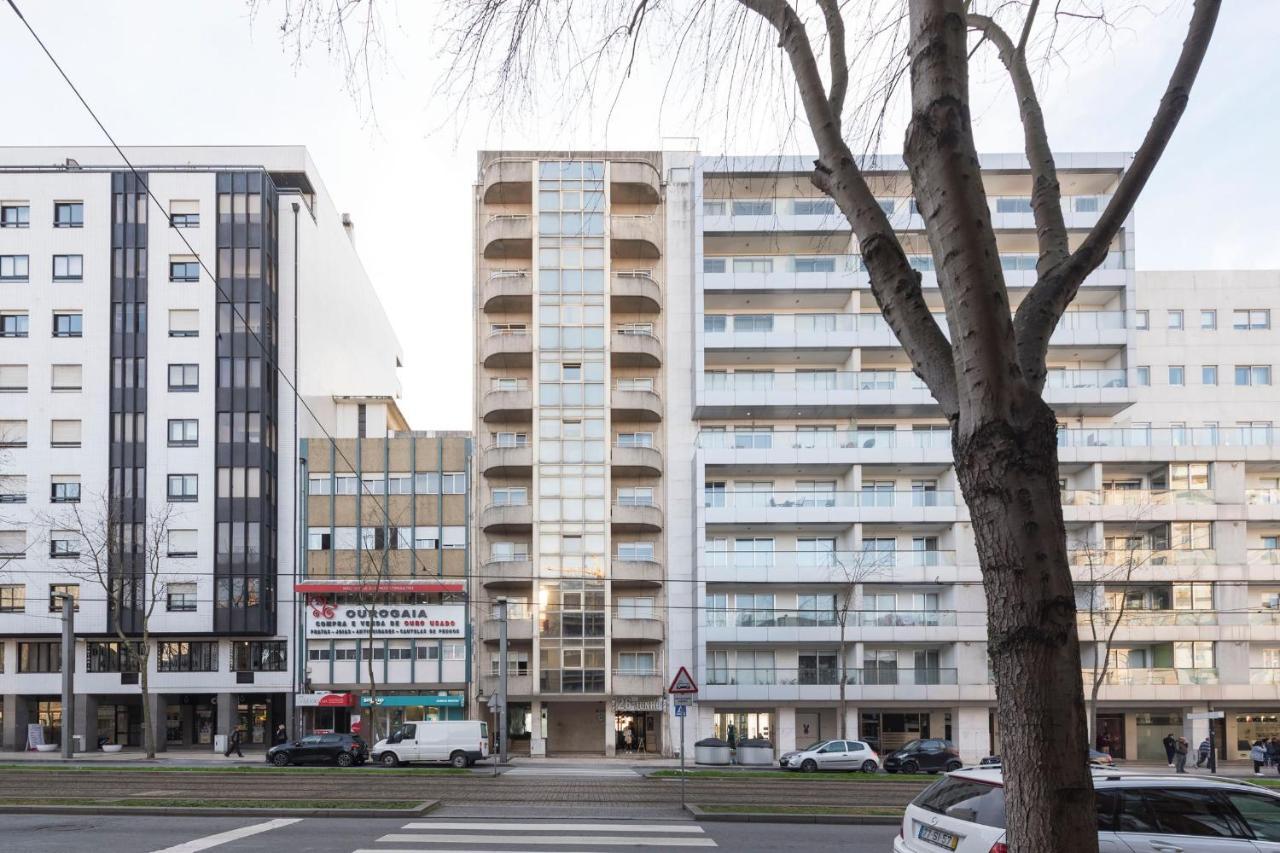 Lovelystay - 1Br Flat With Stunning Views Over Porto Vila Nova de Gaia Exteriér fotografie