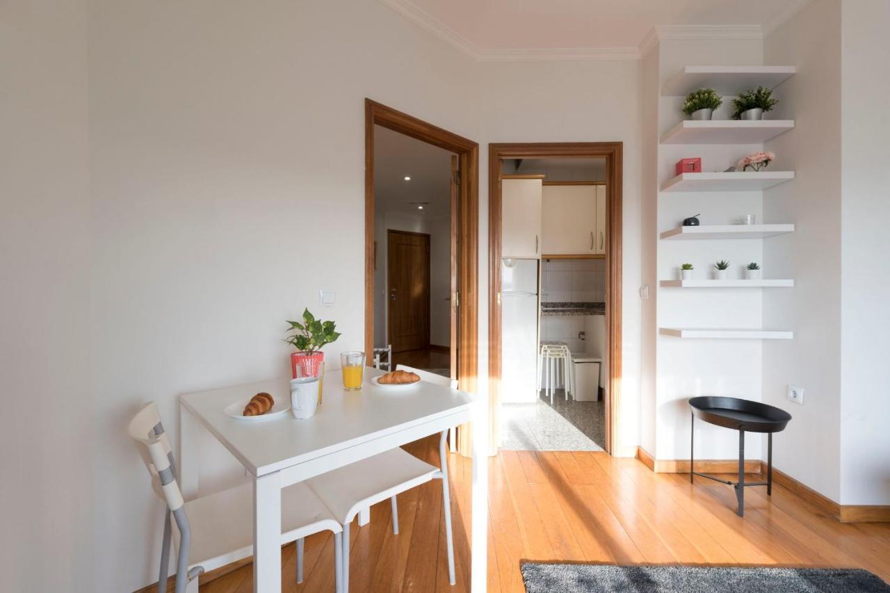 Lovelystay - 1Br Flat With Stunning Views Over Porto Vila Nova de Gaia Exteriér fotografie